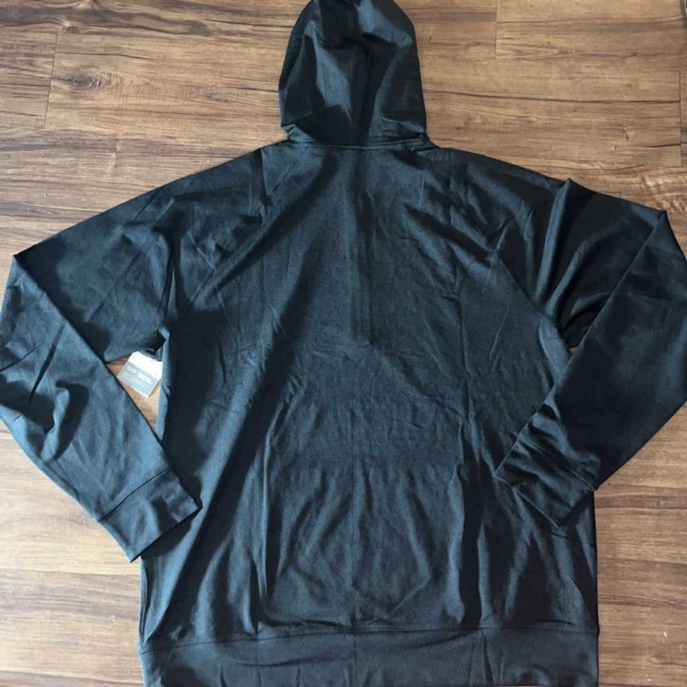 NWT Men’s Vuori “Ponto Performance 1/2 Zip Hoodie”. XL & in a “Midnight Heather” - Picture 13 of 13